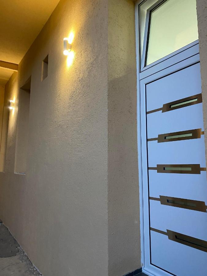 Apartment Nora Belgrade Luaran gambar